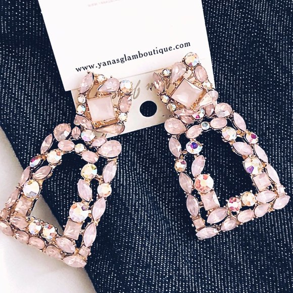 Jewelry - Champagne Pink Glass Earrings